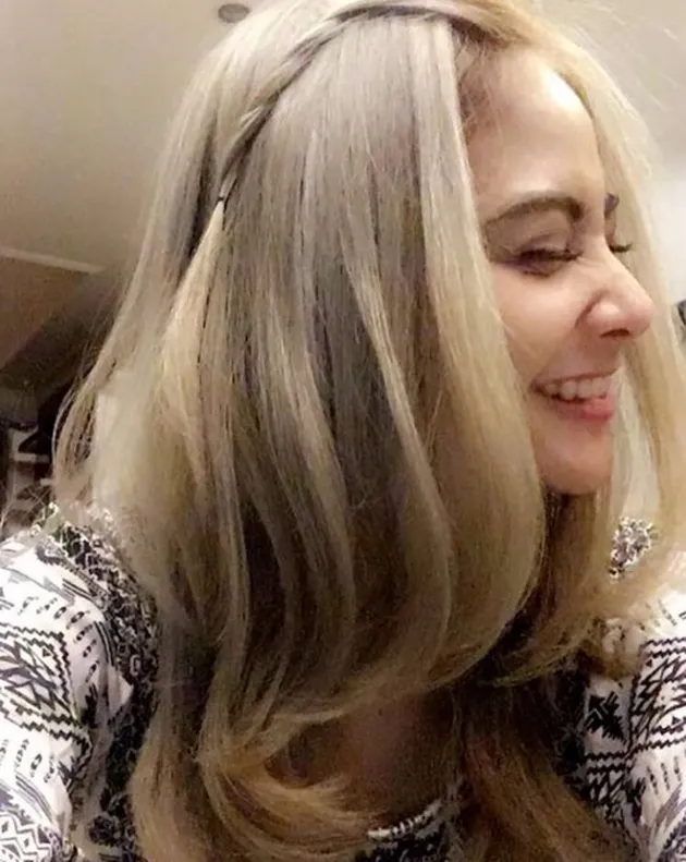 Rambut Baru Tiwi AFI