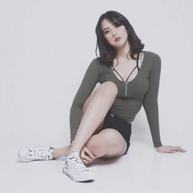 Anya Geraldine