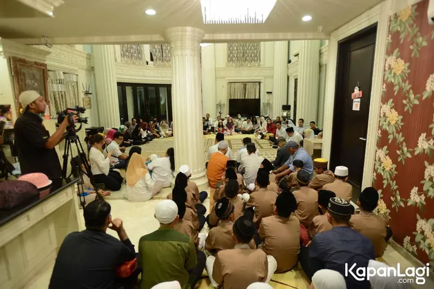 Ashanty - Keluarga Anang Hermansyah