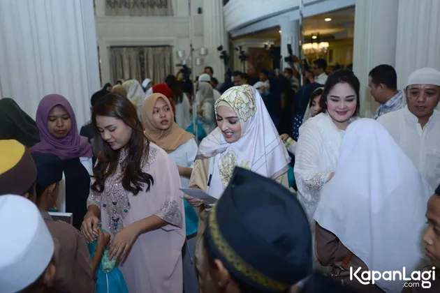 Ashanty - Keluarga Anang Hermansyah