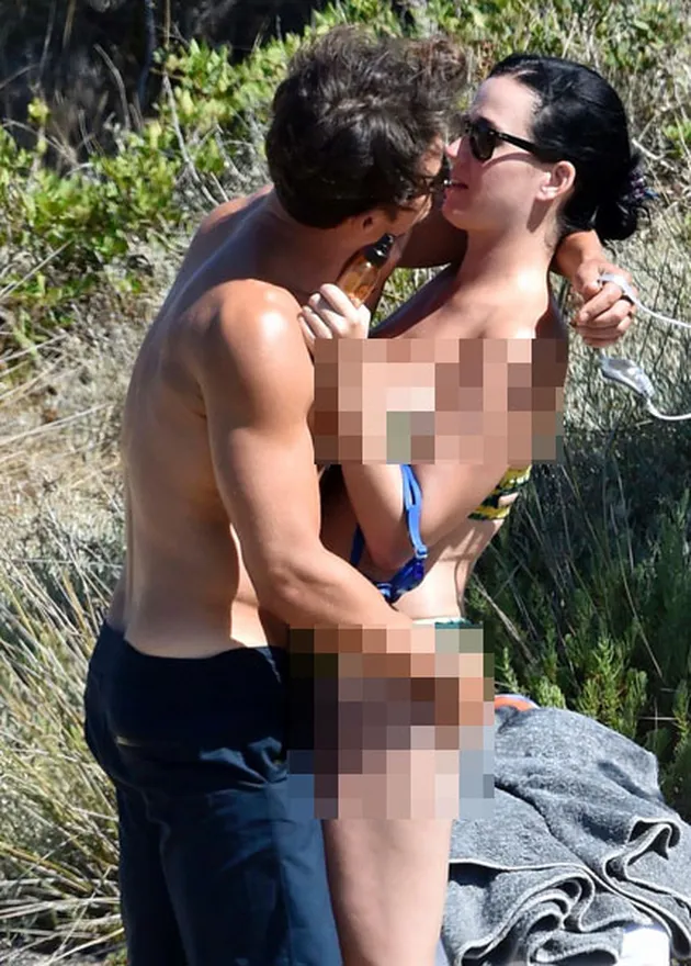 Orlando Bloom &amp; Katy Perry Mesra Hot