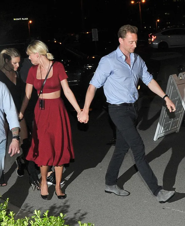 Foto Mesra Taylor Swift &amp; Tom Hiddleston