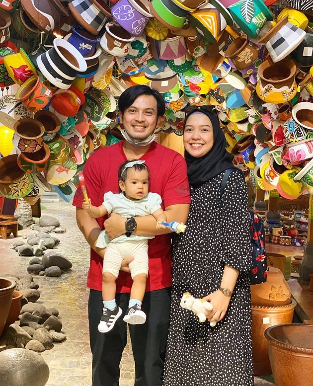 Photos of Temmy Rahadi and His Wife with Their Peaceful Household, Waiting for the Arrival of a Child for 5 Years