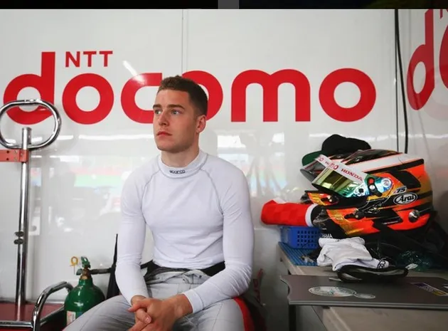 rio haryanto, rio haryanto keluar dari f1, rio haryanto berhenti balapan, rio haryanto dikeluarkan d