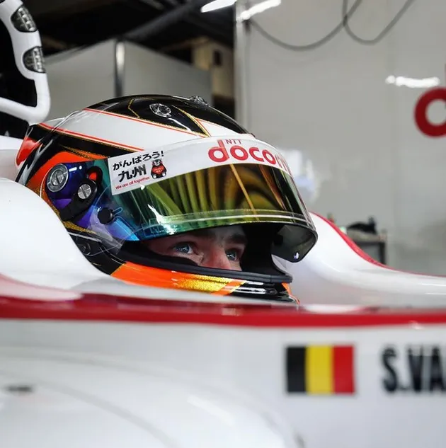 rio haryanto, rio haryanto keluar dari f1, rio haryanto berhenti balapan, rio haryanto dikeluarkan d