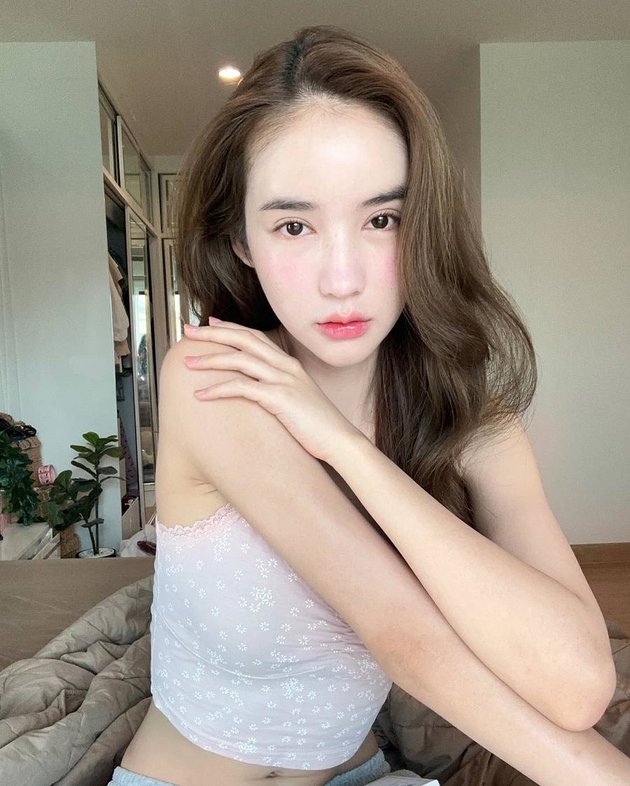 Latest Photos of Yoshi Rinrada, a Beautiful Transgender from Thailand, Once Rumored to be a Mistress and Married to a Tycoon