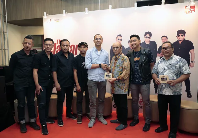 The Jawara berharap bisa kembali menghidupkan gairah industri musik Tanah Air yang kini memang tengah melempem.