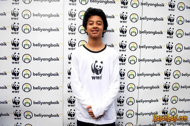 Bastian Steel