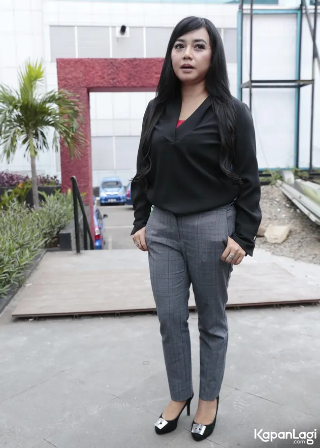 Roro Fitria - Narkoba