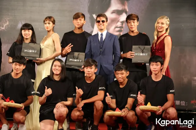 Tom Cruise di Red Carpet THE MUMMY