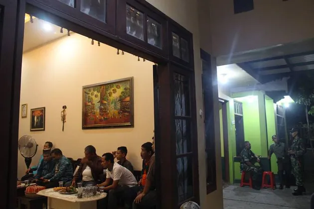 Guru Samhudi cubit siswa SS