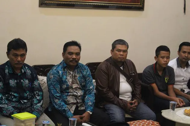 Guru Samhudi cubit siswa SS