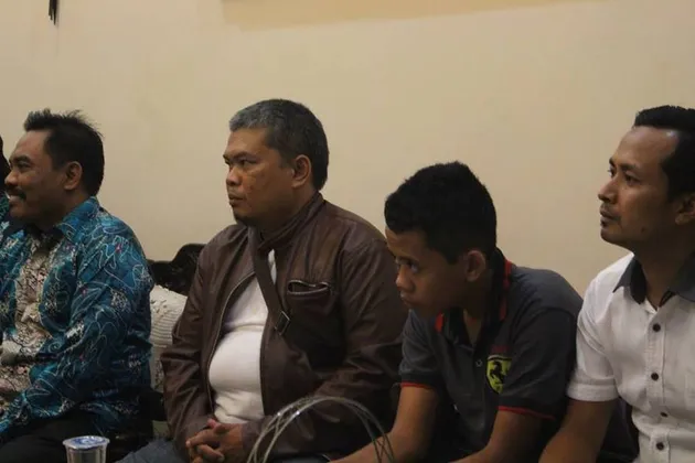 Guru Samhudi cubit siswa SS