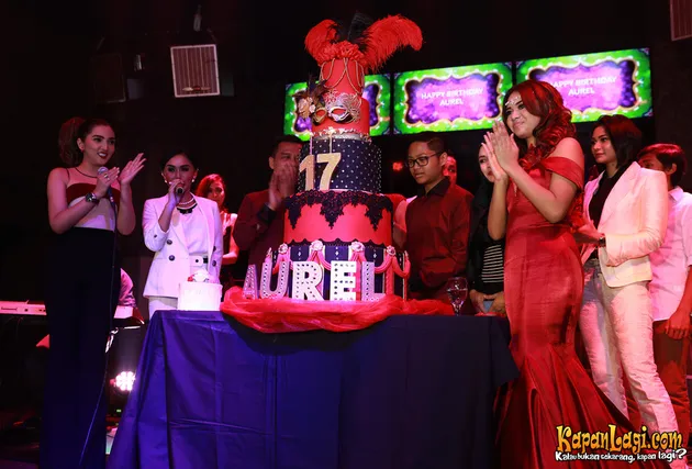 foto ulang tahun Aurel Hermansyah