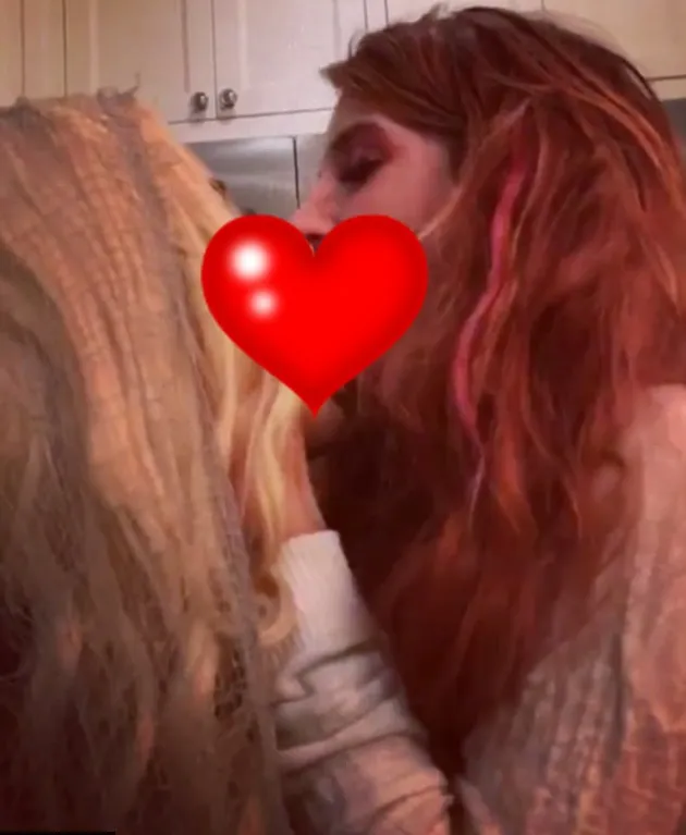 Bella Thorne Ulang Tahun