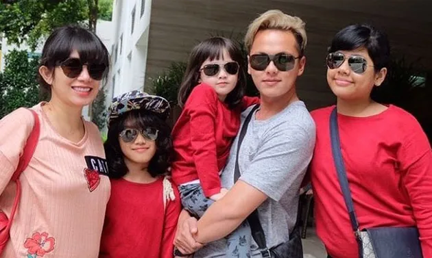 Ultah Andhika Pratama Babymoon Ussy Sulistiawaty