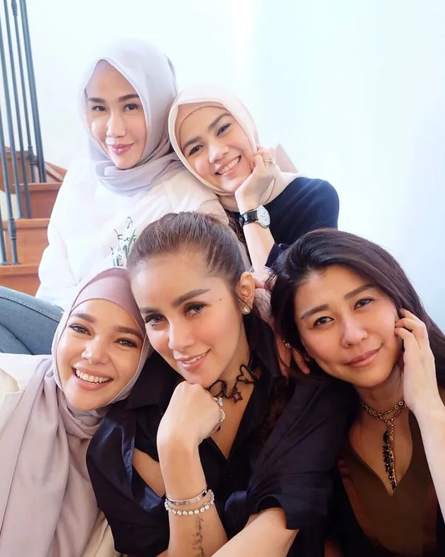 Olla Ramlan Ulang Tahun
