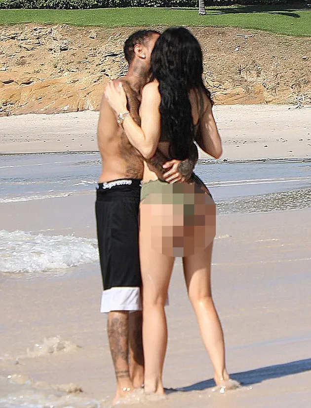 Kylie Jenner - Tyga Mesra
