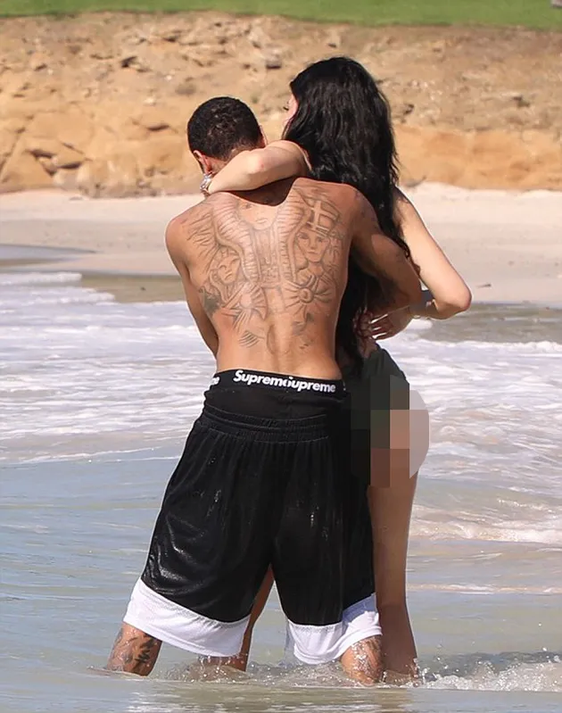 Kylie Jenner - Tyga Mesra