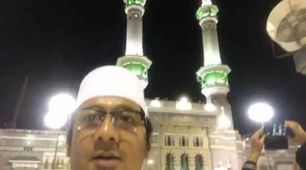 Umrah Andre Taulany