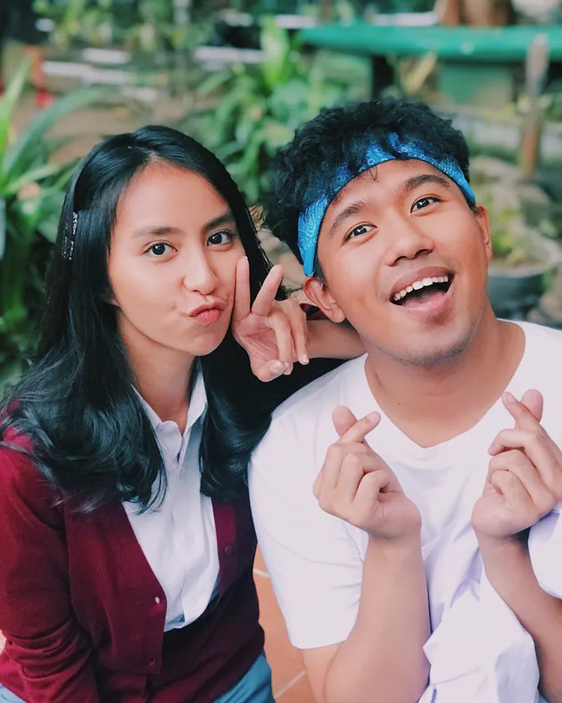 Joshua Suheman &amp; pacar barunya, Clarine Clay