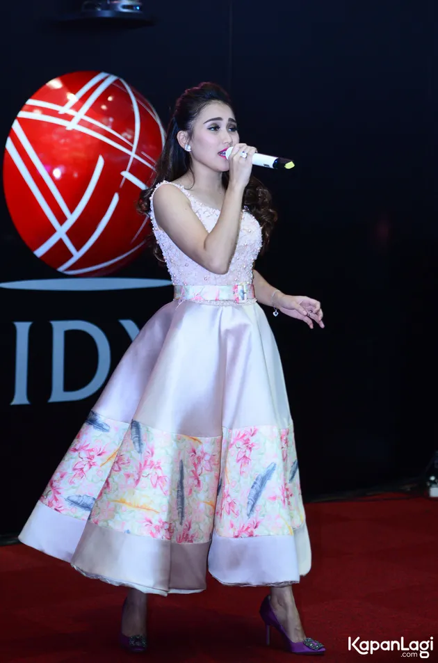 Ayu Ting Ting