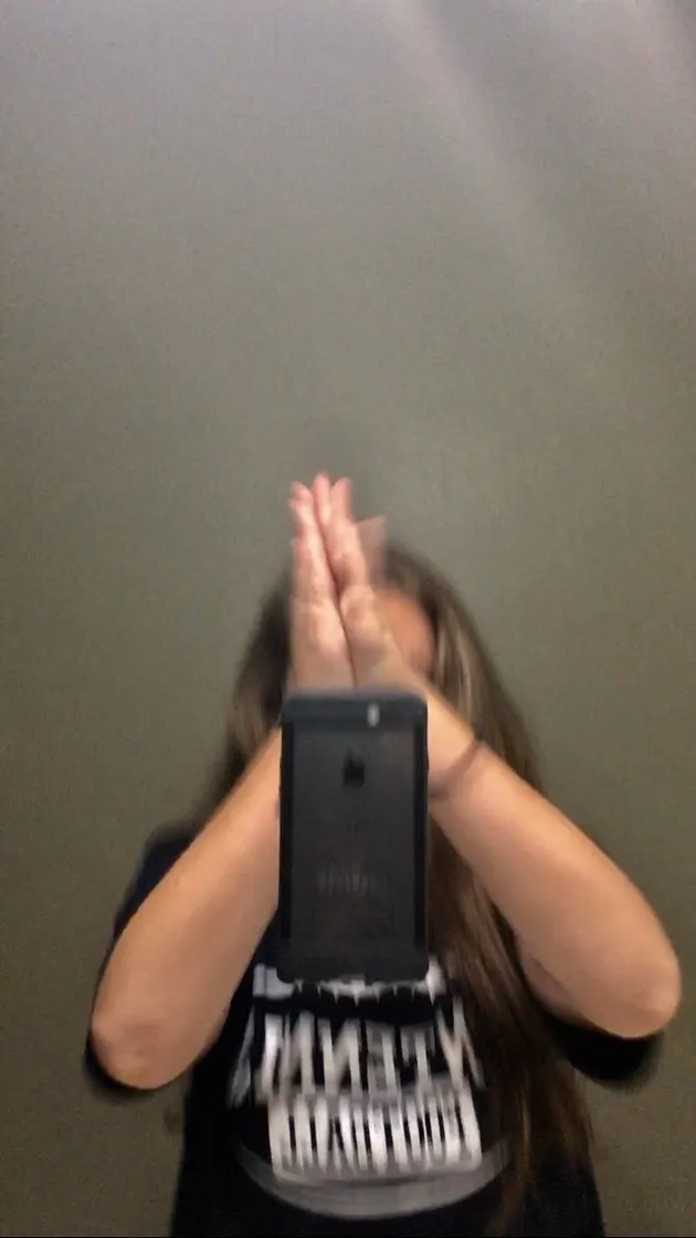 Tren highfive