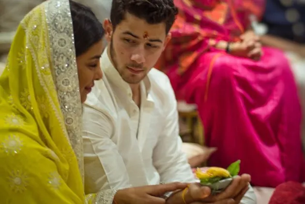 Priyanka Chopra - Nick Jonas