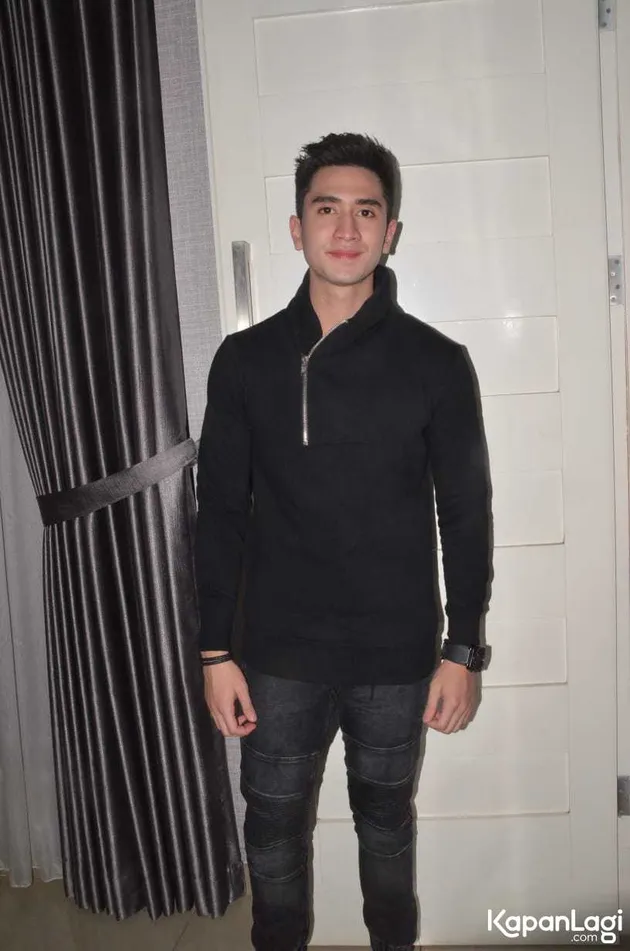 Verrell Bramasta dan Natasha Wilona