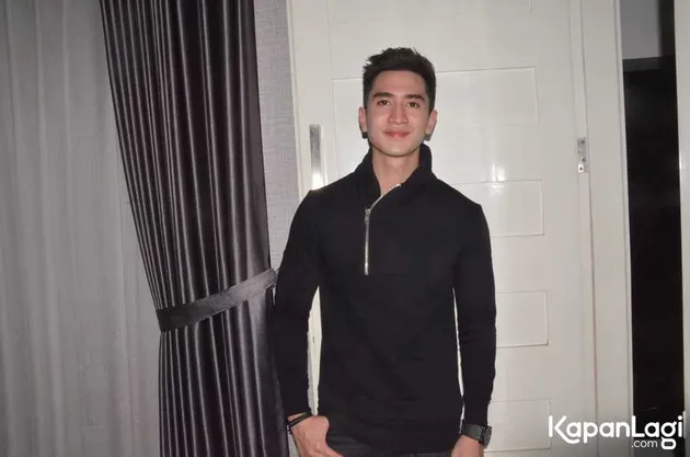 Verrell Bramasta dan Natasha Wilona