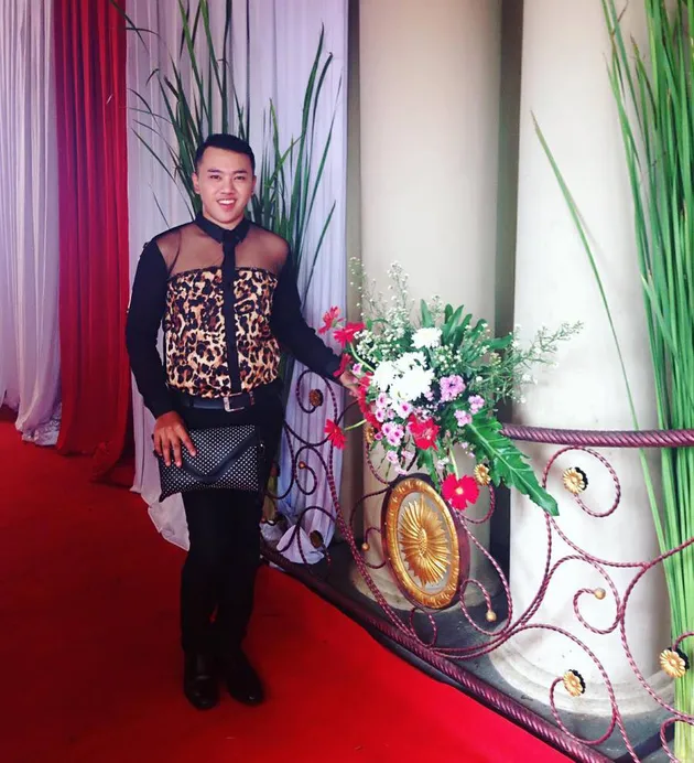 Very Katamso - sosialita pesaing Syahrini