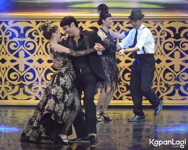 Ayu Ting Ting dan Vikas Bhalla