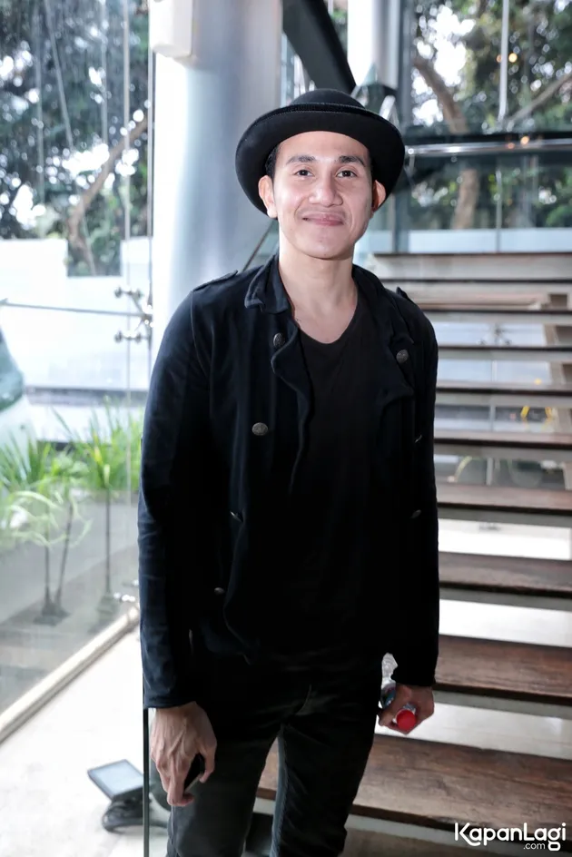 Vino G. Bastian perankan Chrisye