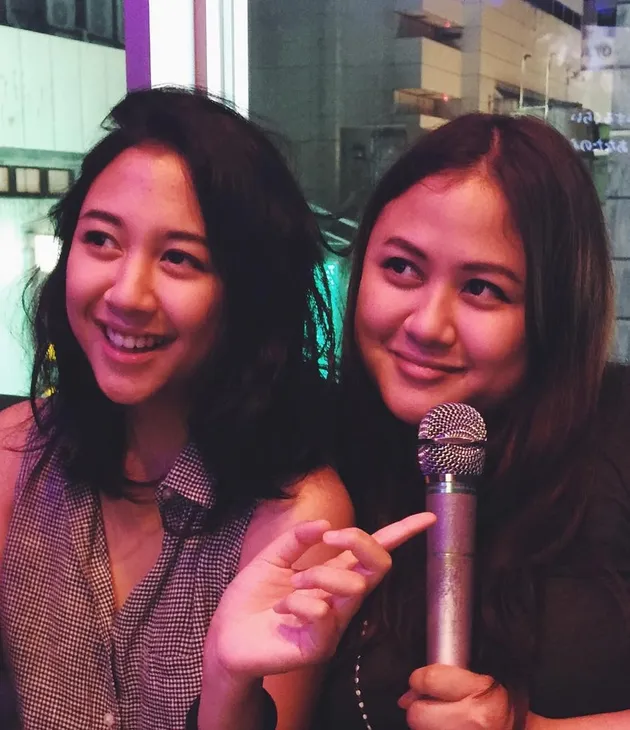FOTO: VIRA MUNAF, KAKAK SHERINA YANG SUDAH 'GO ...