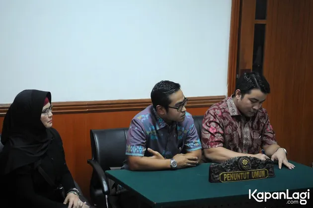 Kurangnya saksi dan bukti atas penayangan konser tersebut di televisi yang membuat hakim memutuskan untuk mengabulkan sebagaian gugatan.