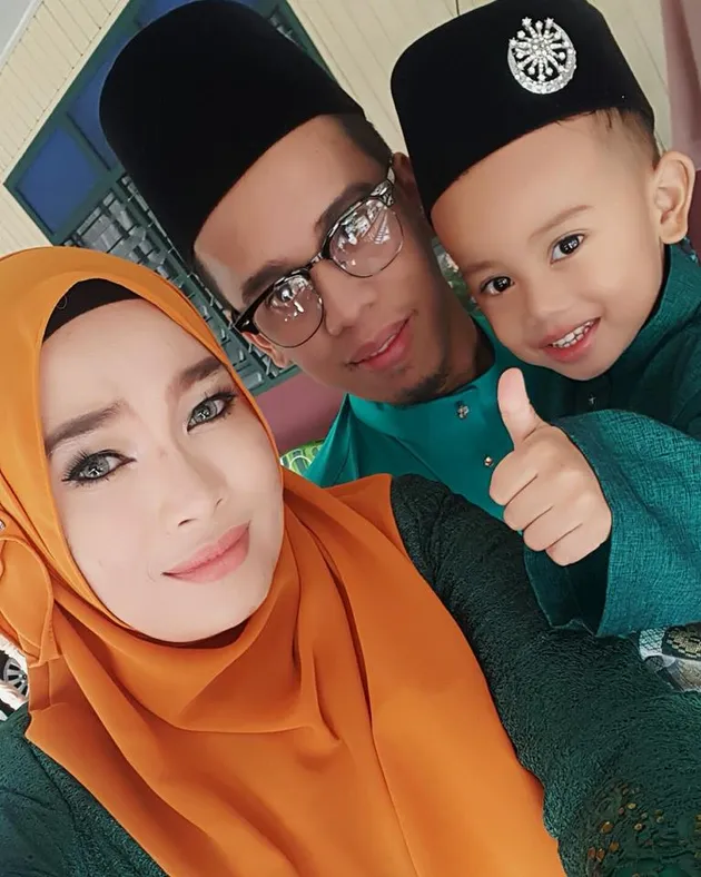 foto pernikahan poligami di Malaysia