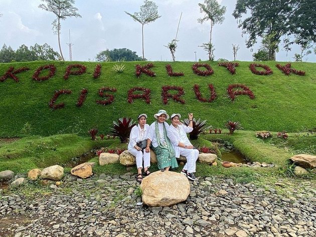 Photo of Titiek Soeharto's Warung in Bogor, Inauguration Celebration Attended by Prabowo - Rare Plants are Present