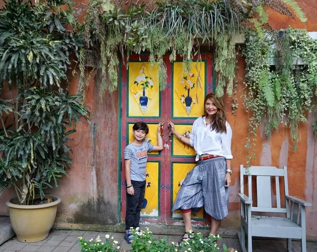 Tamara Bleszynski &amp; Kenzou Liburan ke Thailand