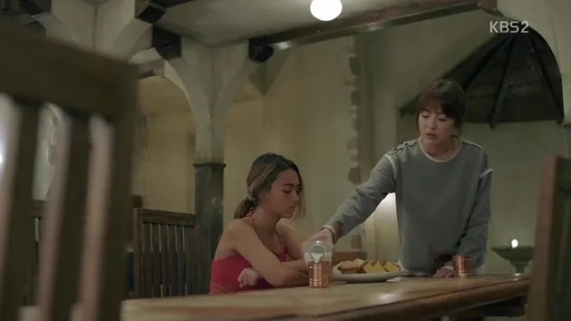 Pemeran Fatimah Descendants Of The Sun