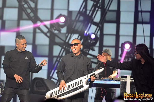Far East Movement