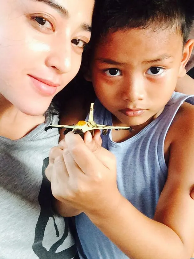 Anak Dewi Perssik