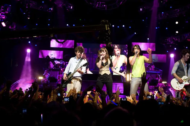 jonas brothers