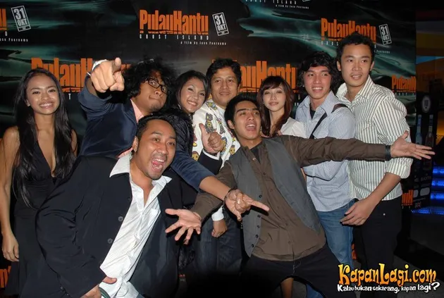 film pulau hantu