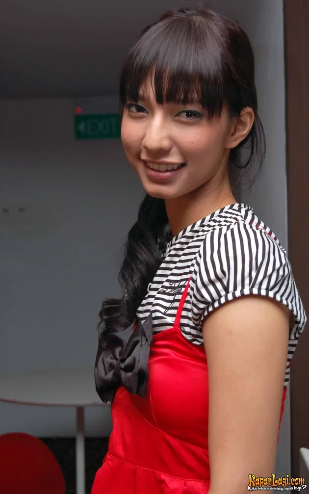 nadia saphira