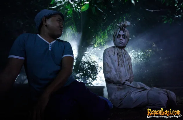 Pocong Ngesot