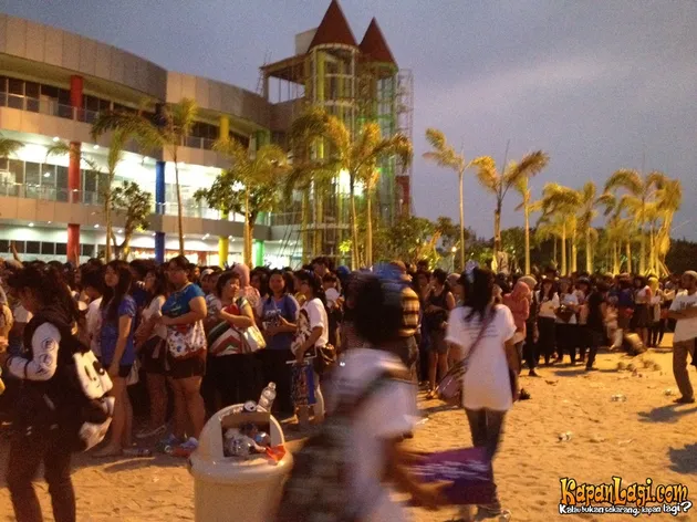 Antrian ELF SS4 INA Day 2