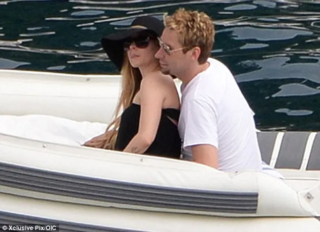 Pernikahan Avril Lavigne, Avril Lavigne, Chad Kroeger