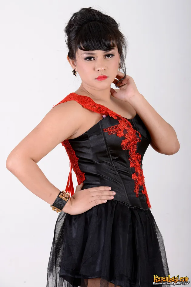 Yunita Mantan Daus Mini