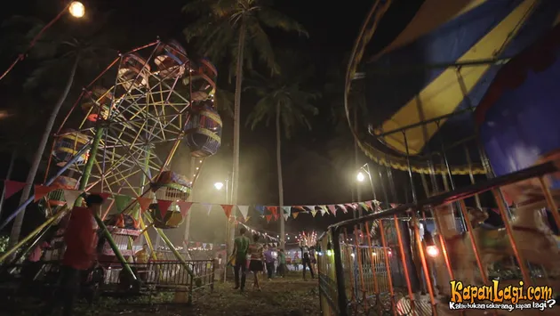 Rumah Hantu Pasar Malam