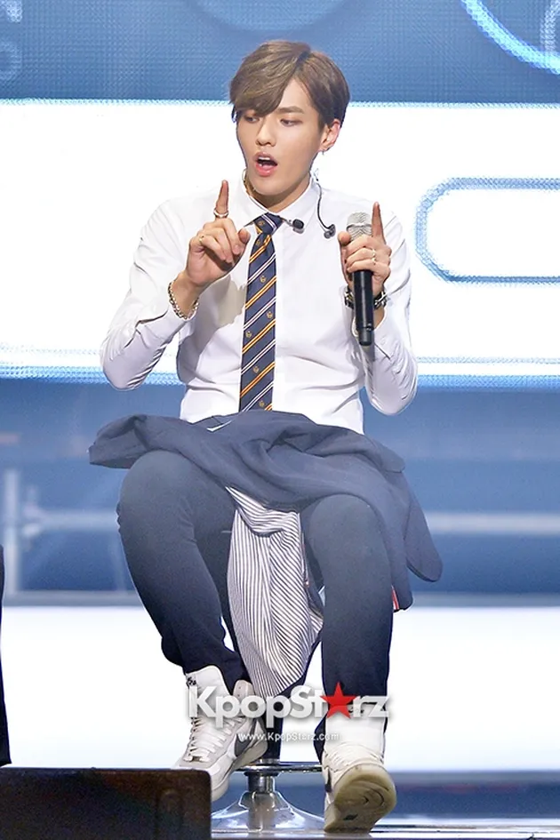KRIS EXO